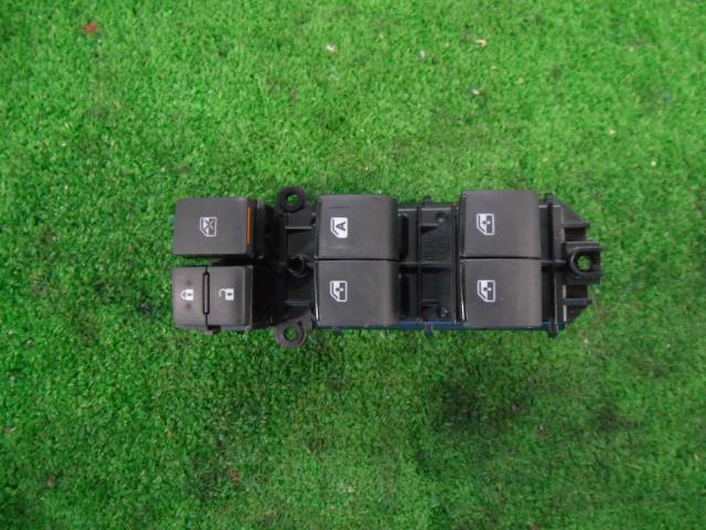 【中古】中古部品 シエンタ NSP170G ﾊﾟﾜｰｳｲﾝﾄﾞｳｽｲｯﾁ 【3310080100-230705000161900】