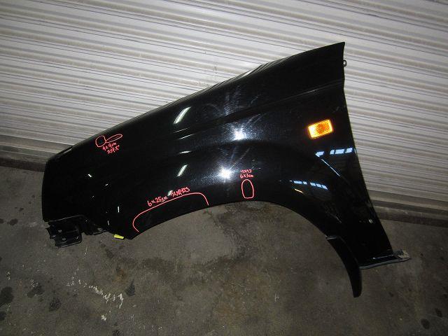 【中古】中古部品 エクストレイル T30 左ﾌﾛﾝﾄﾌｪﾝﾀﾞｰ 【3310050100-001333117310700】