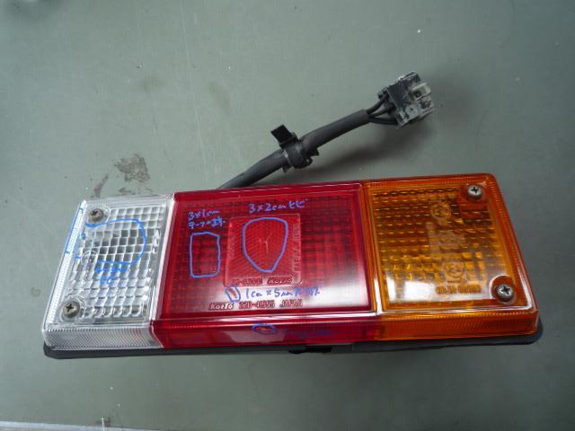 【中古】中古部品 バネット SK82LN 右ﾃｰﾙﾗﾝﾌﾟ 【3310050100-001357912715500】