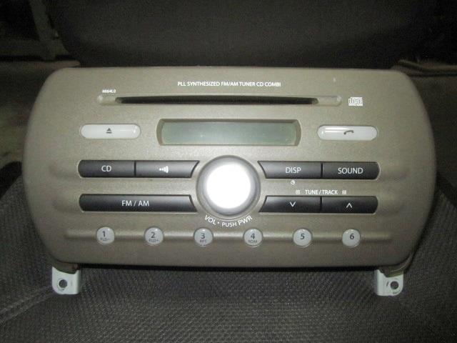 【中古】中古部品 アルト HA25S ｵｰﾃﾞｨｵ 【3310050100-001121009861050】｜e-cleマート