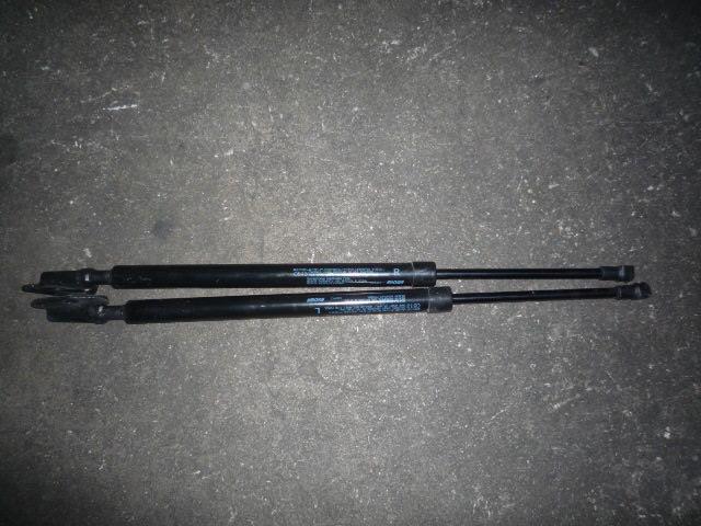 【中古】中古部品 プレマシー CWEFW ﾊﾞｯｸﾄﾞｱﾀﾞﾝﾊﾟｰ 【3310050100-001310622977250】