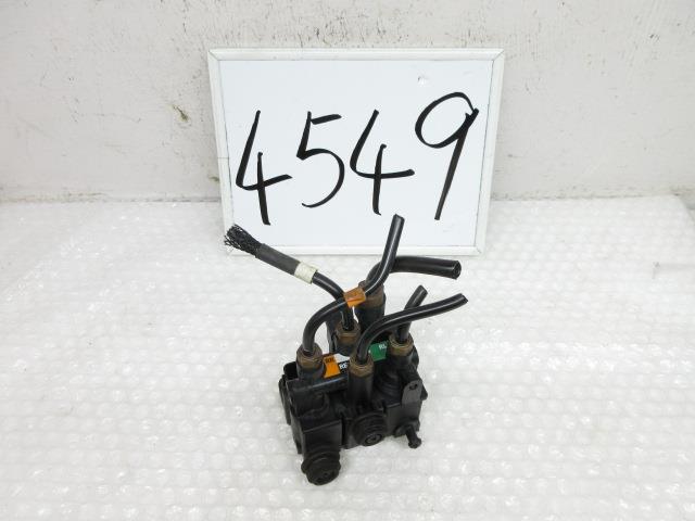 【中古】中古部品 レンジローバーヴェラール LY3VA その他 ｻｽﾍﾟﾝｼｮﾝ系 【3500170000-231107502959000】