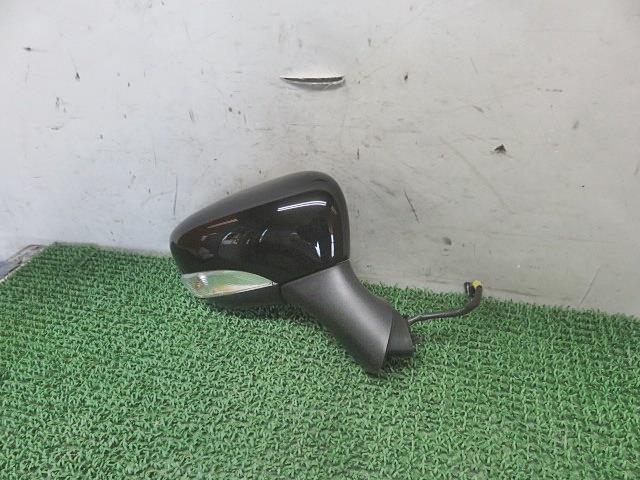 【中古】中古部品 ルノー ルーテシア RM5M 右ｻｲﾄﾞﾐﾗｰ 【3330380100-000035041613500】