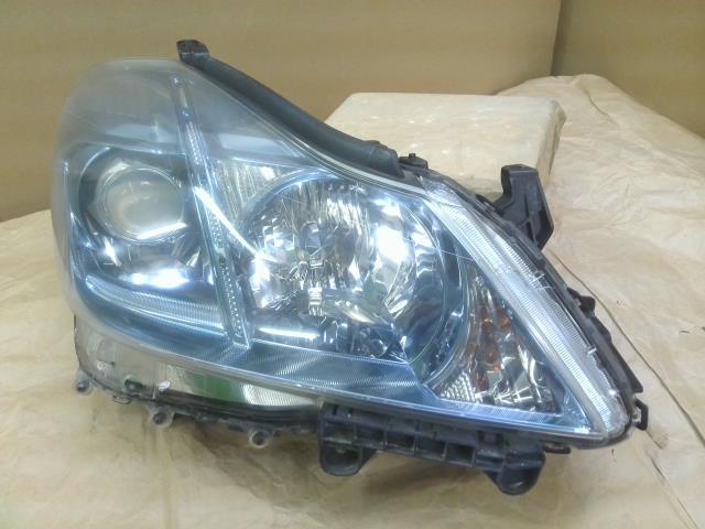 【中古】中古部品 クラウン GWS204 右ﾍｯﾄﾞﾗﾝﾌﾟ 【3310540000-000023182610800】