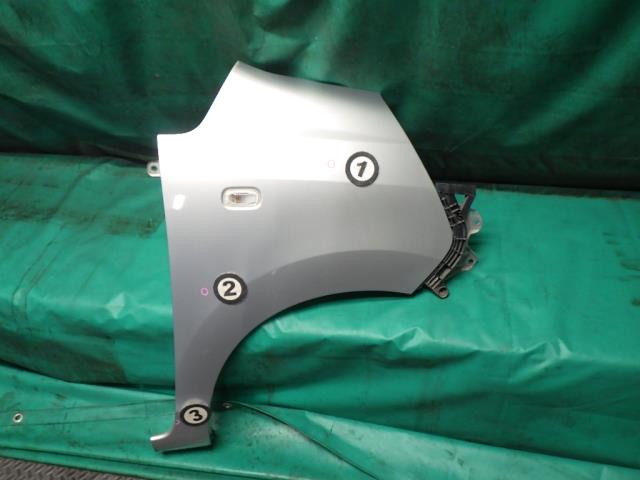 【中古】中古部品 ライフ JC1 右ﾌﾛﾝﾄﾌｪﾝﾀﾞｰ 【3330990500-231110000310600】