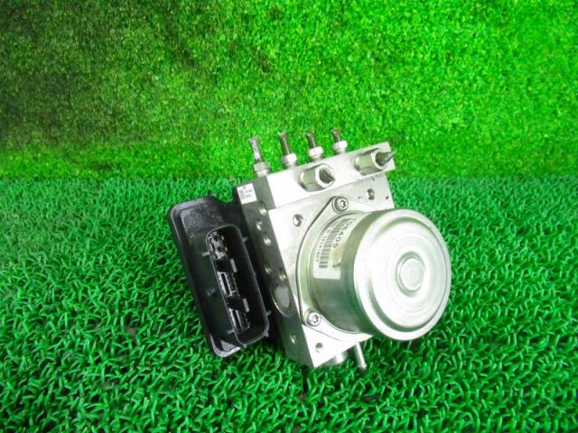 【中古】中古部品 セレナ HC26 ABSｱｸﾁｭｴｰﾀｰ 【3330210100-000035157342500】