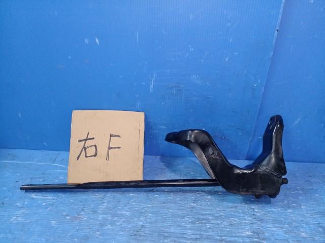 【中古】中古部品 サンバー S211J 右ﾃﾝｼｮﾝﾛｯﾄﾞ 【3310050100-221121000457210】