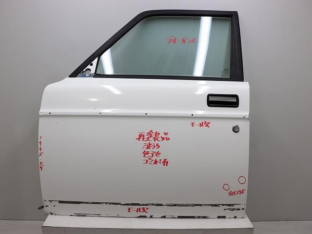 【中古】中古部品 ボルボ 200シリーズ AB230W 左ﾌﾛﾝﾄﾄﾞｱ 【3310070100-000183001413200】