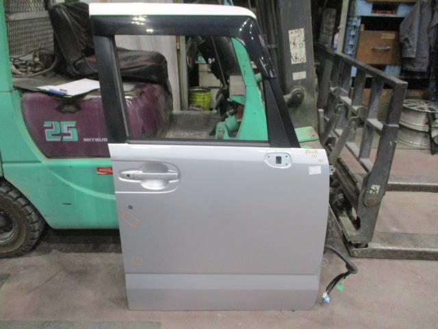 【中古】中古部品 Ｎ－ＢＯＸ JF1 右ﾌﾛﾝﾄﾄﾞｱ 【3310160100-000004309613100】