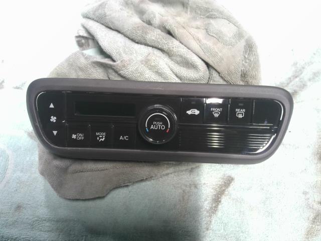 【中古】中古部品 Ｎ－ＢＯＸ JF3 A/Cｽｲｯﾁﾊﾟﾈﾙ 【3310200100-000020376860900】