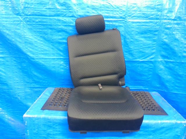 【中古】中古部品 ジムニー JB23W ﾘｱｼｰﾄ 【3310200100-000020362270800】