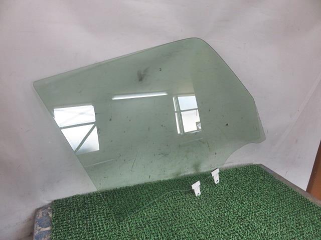 【中古】中古部品 スペーシア MK53S 右ﾌﾛﾝﾄﾄﾞｱｶﾞﾗｽ 【3330380100-000035042213130】