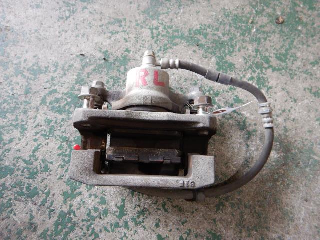 【中古】中古部品 ＭＰＶ LY3P 左ﾘｱｷｬﾘﾊﾟｰ 【3330810100-231118000244460】