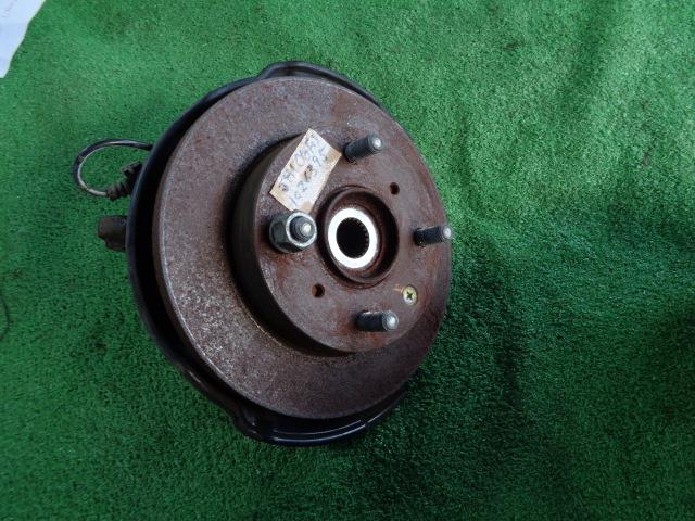 【中古】中古部品 N-WGN JH1 右フロントナックルハブ 【3340030100-102639500044310】