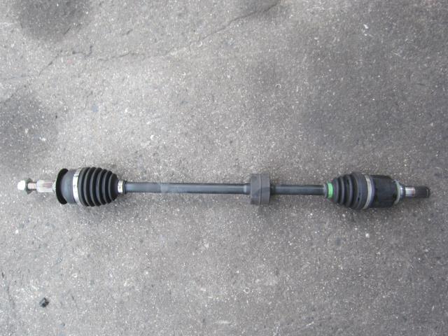 【中古】中古部品 ワゴンＲ MH34S 右ﾌﾛﾝﾄﾄﾞﾗｲﾌﾞｼｬﾌﾄ 【3340240100-202300009042100】 4,774円