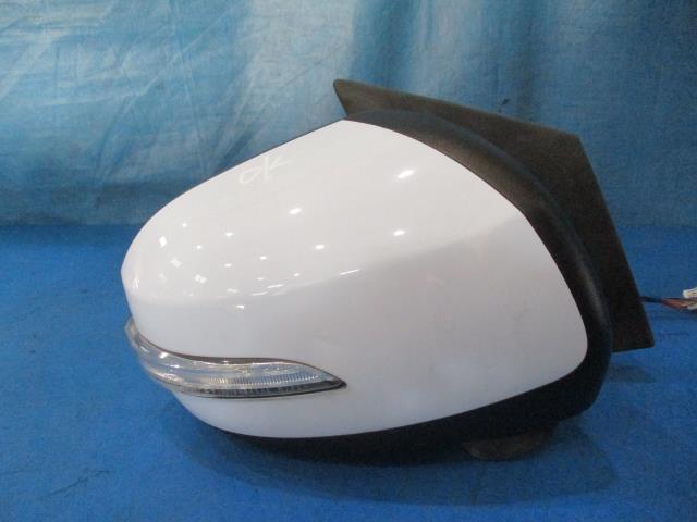【中古】中古部品 ミライース LA300S 右ｻｲﾄﾞﾐﾗｰ 【3310160100-000004254513500】