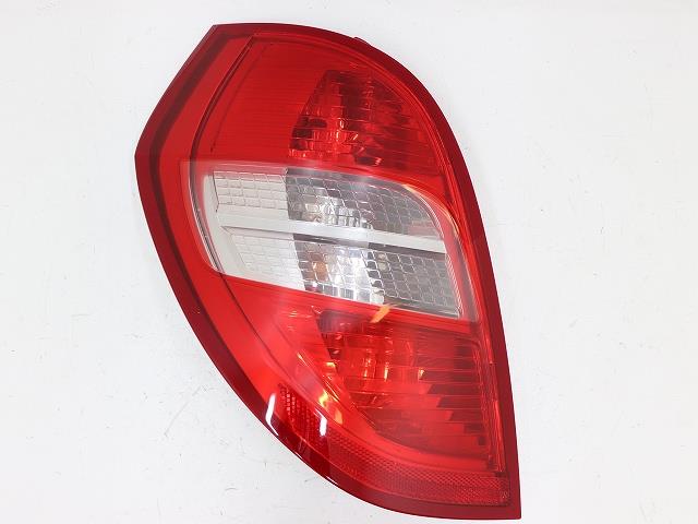 【中古】中古部品 ベンツ Aクラス 169032 左ﾃｰﾙﾗﾝﾌﾟ 【3310070100-000203004215600】