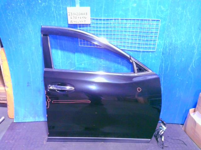 【中古】中古部品 エクストレイル NT32 右ﾌﾛﾝﾄﾄﾞｱ 【3310220100-231026000313100】