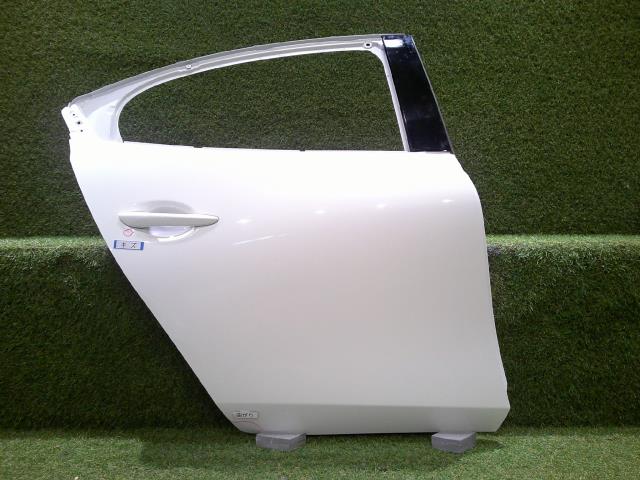 【中古】中古部品 ＭＡＺＤＡ３ BPFP 右ﾘｱﾄﾞｱ 【3331011000-231205501013300】｜e-cleマート