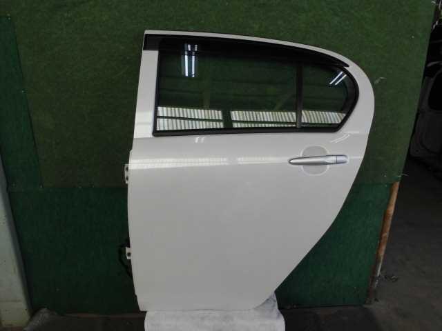 【中古】中古部品 ミライース LA300S 左ﾘｱﾄﾞｱ 【3310420000-000002233713400】 24,871円