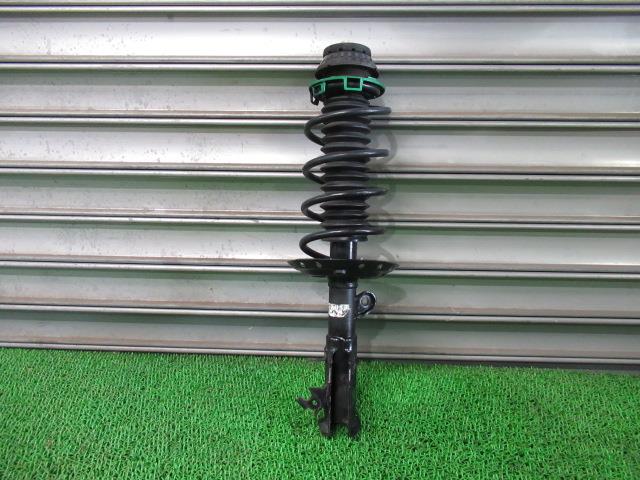 【中古】中古部品 フィット GK3 右ﾌﾛﾝﾄｽﾄﾗｯﾄ 【3330540100-231207000750110】 6,014円