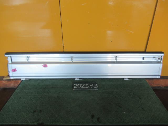【中古】中古部品 ハイゼット S211P 右ｱｵﾘ 【3310120100-231115000116000】