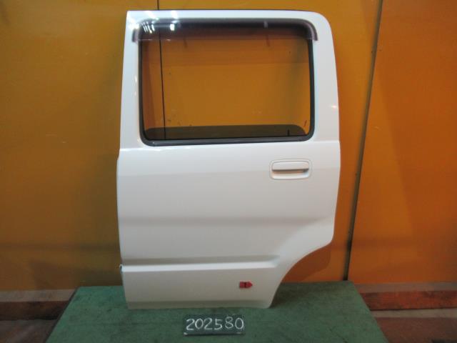 【中古】中古部品 ワゴンＲ MH21S 左ﾘｱﾄﾞｱ 【3310120100-231213000113400】