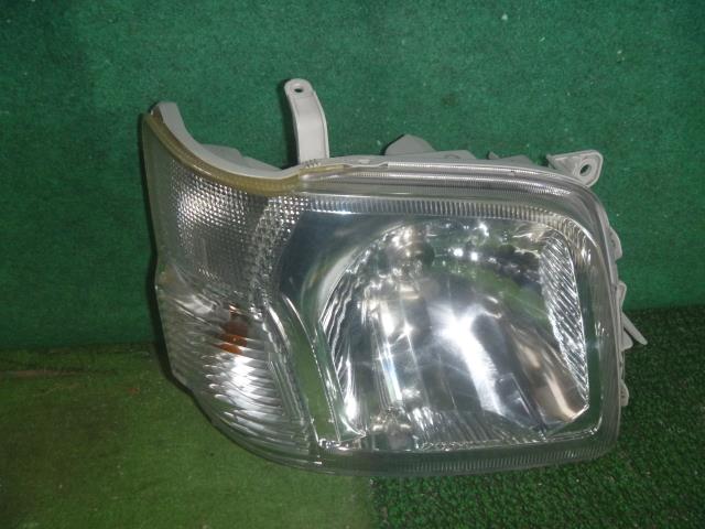 【中古】中古部品 ハイゼット S331V 右ﾍｯﾄﾞﾗﾝﾌﾟ 【3330370100-000233027410800】
