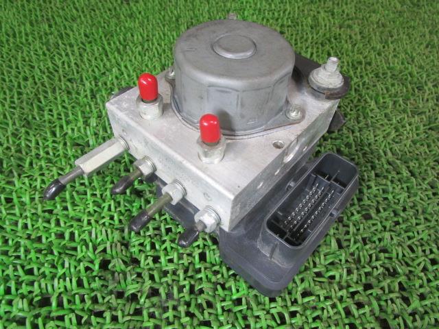 【中古】中古部品 タント LA610S ABSｱｸﾁｭｴｰﾀｰ 【3330540100-231220000142500】