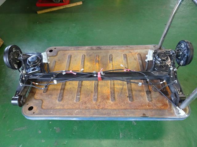【中古】中古部品 パッソ M700A ﾘｱｱｸｽﾙﾋﾞｰﾑ 【3330640100-231215000153500】