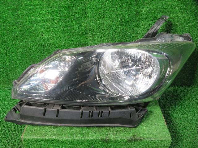 【中古】中古部品 フリード GB4 左ﾍｯﾄﾞﾗﾝﾌﾟ 【3330900100-000023096710900】