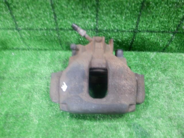 【中古】中古部品 ボルボ 70シリーズ SB5244W 右ﾌﾛﾝﾄｷｬﾘﾊﾟｰ 【3330420100-231216000144330】