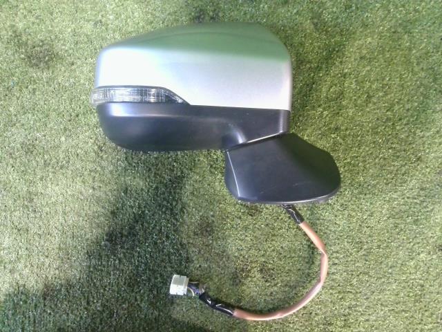 【中古】中古部品 ＸＶ GTE 右ｻｲﾄﾞﾐﾗｰ 【3260070000-231129000613500】