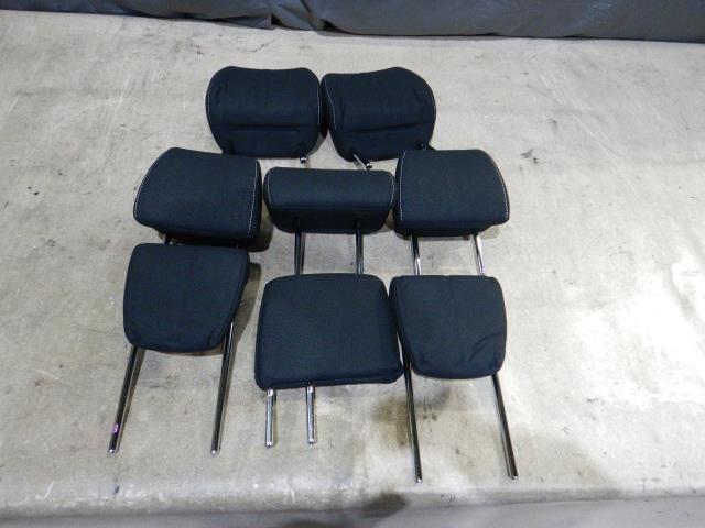 【中古】中古部品 エスクァイア ZRR80G ﾍｯﾄﾞﾚｽﾄ 【3330810100-231225000177400】