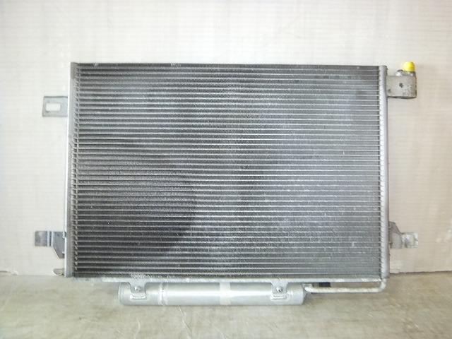 【中古】中古部品 ベンツ Aクラス 169032 ｺﾝﾃﾞﾝｻｰ 【3310050100-000193009160600】