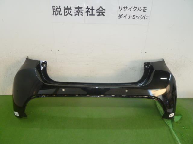 【中古】中古部品 ヤリス KSP210 ﾘｱﾊﾞﾝﾊﾟｰ 【3380050000-000035270715100】