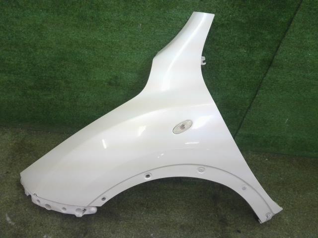 【中古】中古部品 ジューク YF15 左ﾌﾛﾝﾄﾌｪﾝﾀﾞｰ 【3310540000-000023262210700】