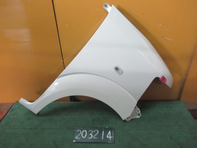【中古】中古部品 Ｎ－ＢＯＸ JF1 右ﾌﾛﾝﾄﾌｪﾝﾀﾞｰ 【3310120100-240110000610600】
