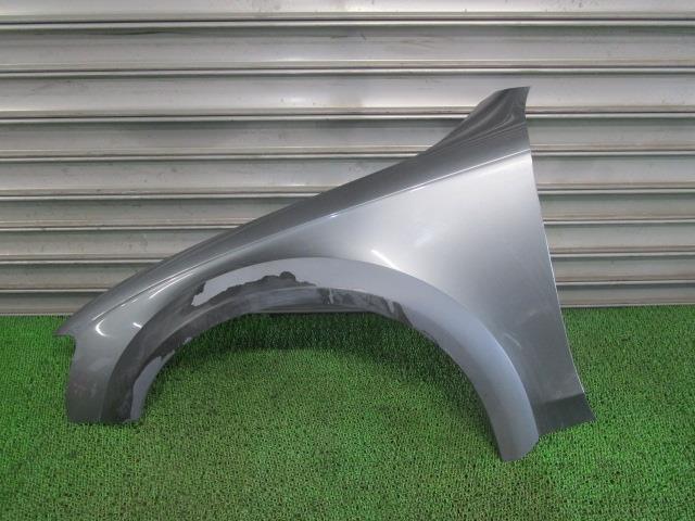 【中古】中古部品 アウディ A4 8KCDNA 左ﾌﾛﾝﾄﾌｪﾝﾀﾞｰ 【3330540100-240110000310700】