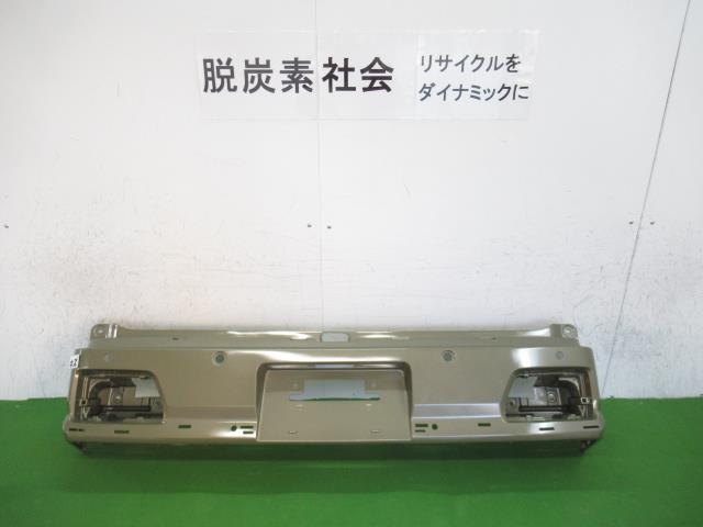 【中古】中古部品 ハイゼット S700V ﾘｱﾊﾞﾝﾊﾟｰ 【3380050000-000035278515100】 18,234円