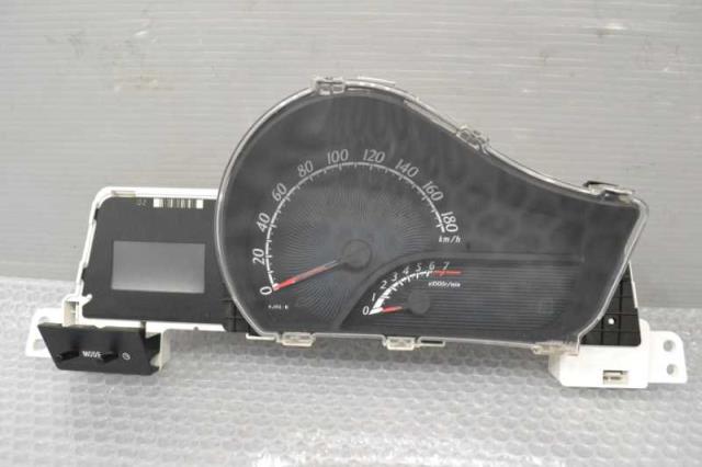 【中古】中古部品 ｉＱ KGJ10 ｽﾋﾟｰﾄﾞﾒｰﾀｰ 【3310580000-240113000661400】