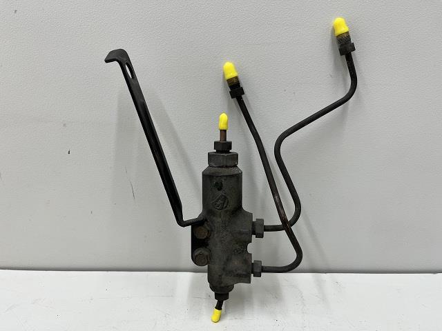 【中古】中古部品 ボルボ 700シリーズ 7B230W その他 ﾌﾞﾚｰｷ系部品 【3310070100-001580469749100】