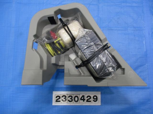 【中古】中古部品 プリウス ZVW35 車載工具 【3310040100-000233042977700】