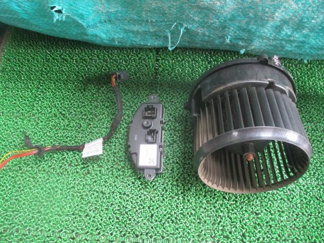 【中古】中古部品 BMW ミニ XM15 ﾋｰﾀｰﾌﾞﾛｱﾓｰﾀｰ 【3500080000-230921000467900】