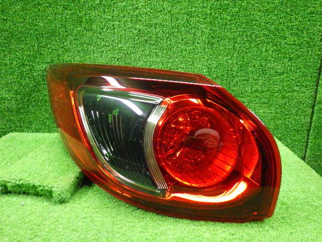 【中古】中古部品 ＣＸ－５ KE2AW 左ﾃｰﾙﾗﾝﾌﾟ 【3330250100-000000856815600】