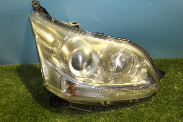 楽天市場】【中古】中古部品 ムーヴ LA100S 右ヘッドランプ 楽天市場】【中古】中古部品 ムーヴ LA100S 右ヘッドランプ