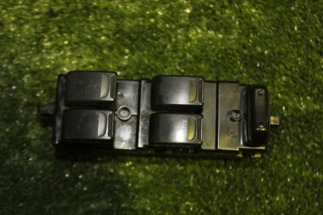 【中古】中古部品 ＡＺワゴン MD22S ﾊﾟﾜｰｳｲﾝﾄﾞｳｽｲｯﾁ 【3330950100-000038010661900】