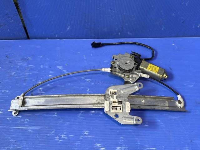 【中古】中古部品 テラノ PR50 左ﾘｱﾄﾞｱﾚｷﾞｭﾚｰﾀ･ﾓｰﾀｰ 【3310050100-000521666113420】
