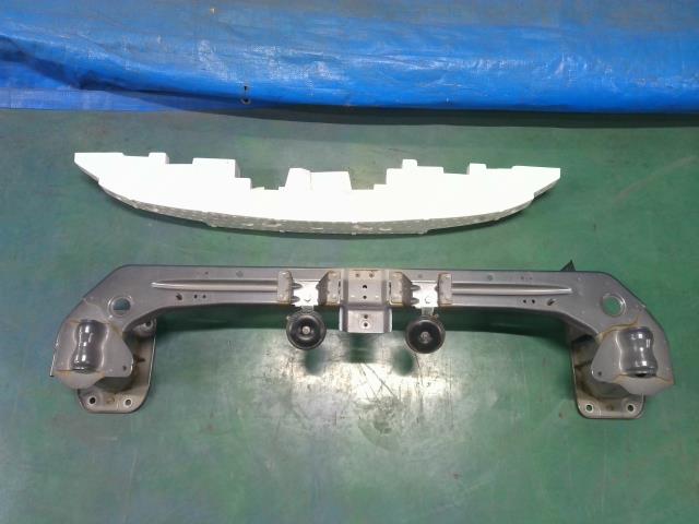 【中古】中古部品 アウトランダー CW4W ﾌﾛﾝﾄﾊﾞﾝﾊﾟｰﾎｰｽﾒﾝﾄ 【3310200100-000020526110120】 11,640円