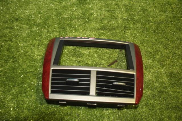 【中古】中古部品 フォレスター SH5 ｵｰﾃﾞｨｵ 【3330950100-000038030261050】